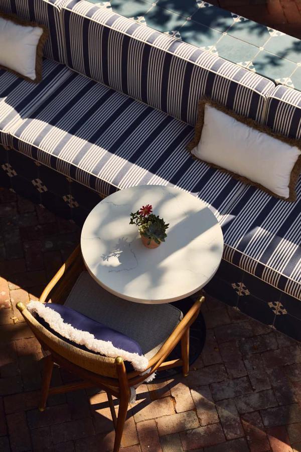 Blue Iris By Life House Hotel แนนทัคเก็ต ภายนอก รูปภาพ